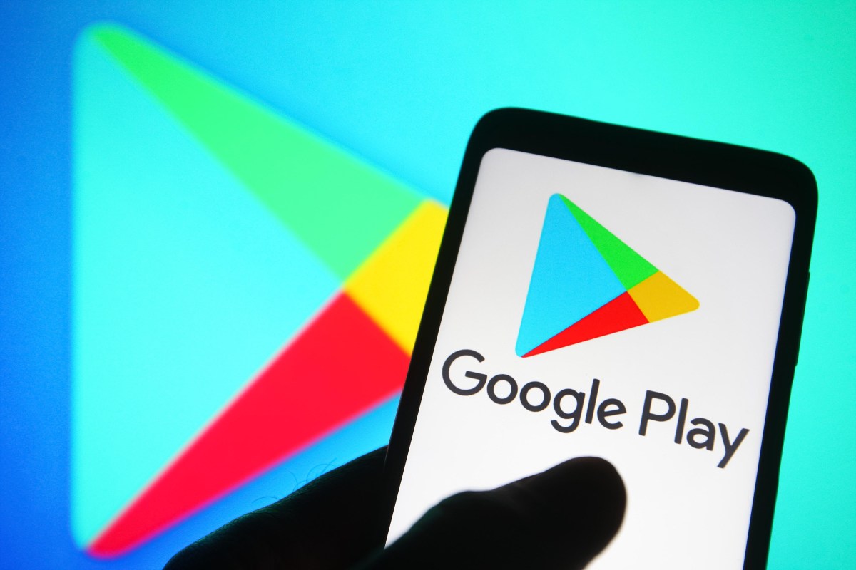 Google Play Store logo on a smartphone in the report on Aptoide's US return